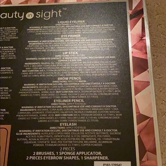 NWT 37 piece makeup set - Picture 3 of 6